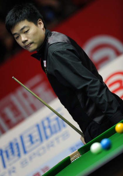 持极高的专 持极高的专